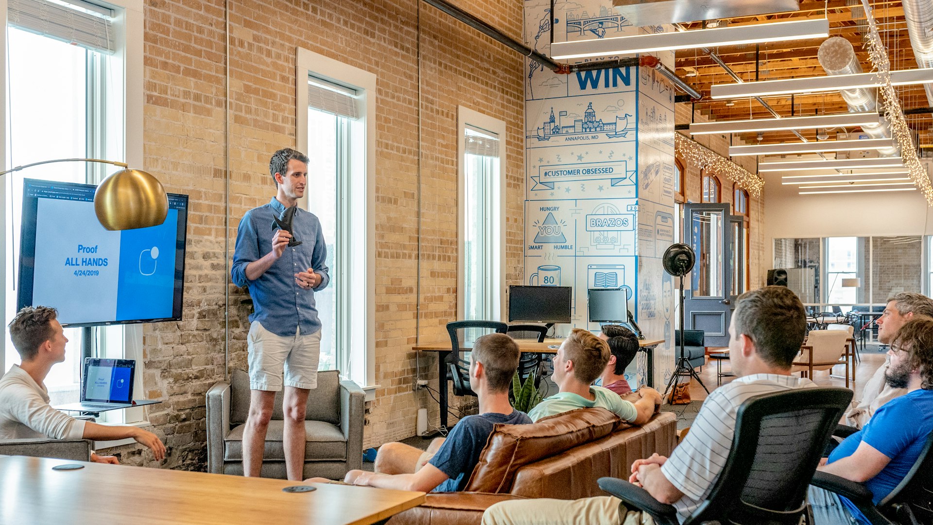Agent vendor pitch meeting decision