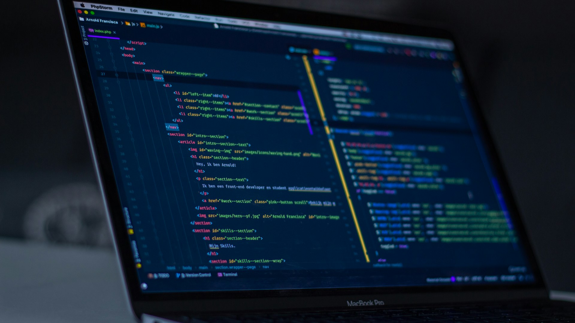 B2C Commerce SFRA Controllers and Middleware: Request Shape